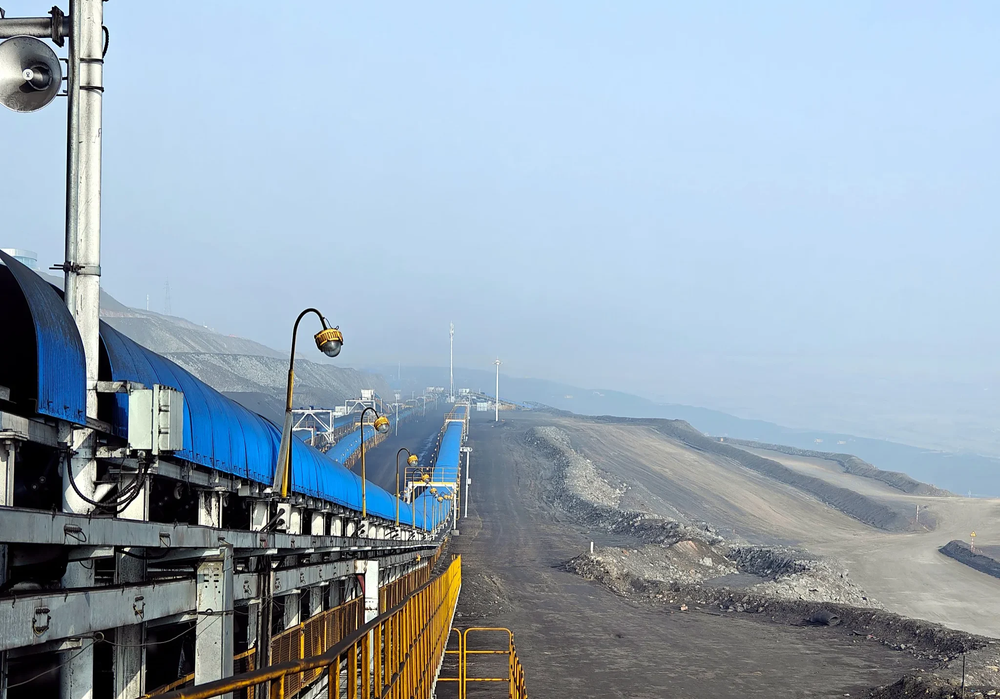 tianchi-energy-open-pit-mine-coal-conveyor